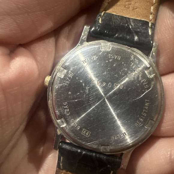 Working VTG Seiko Calendar 5Y23-6A19 Two Tone Dial 33mm Mens Watch Quartz Black - Picture 4 of 12